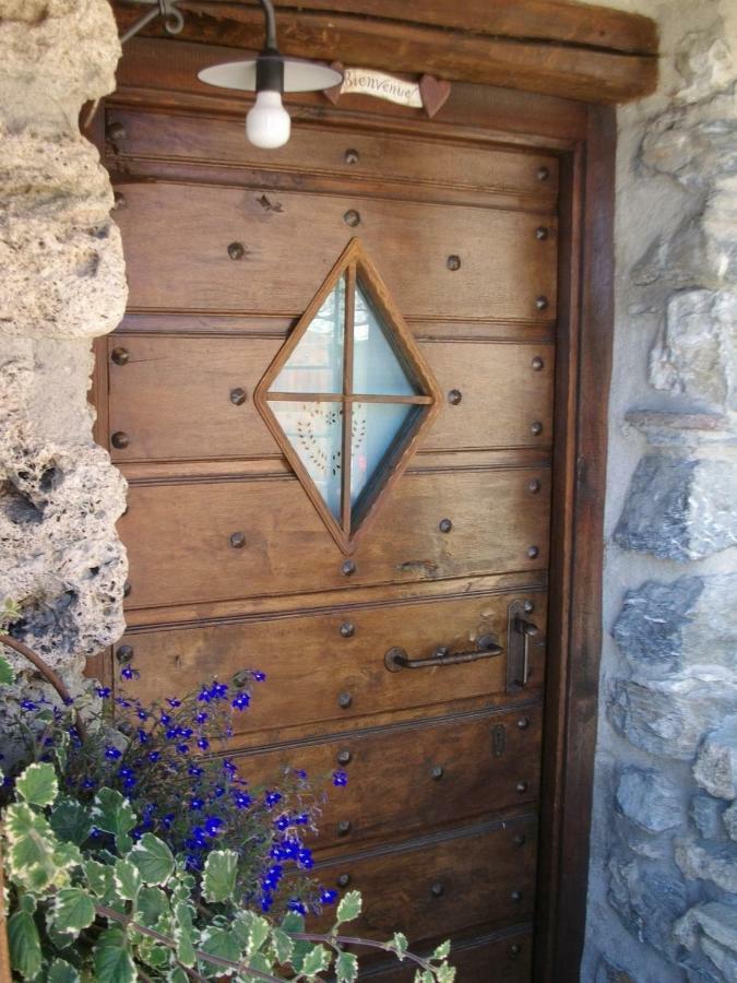 Le Petit Chateau De Vetan Cir 0023 Saint-Pierre Dış mekan fotoğraf